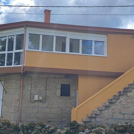 הוילה קסטרו קלדלאס Casa Do Outeiro De Aguil מראה חיצוני תמונה